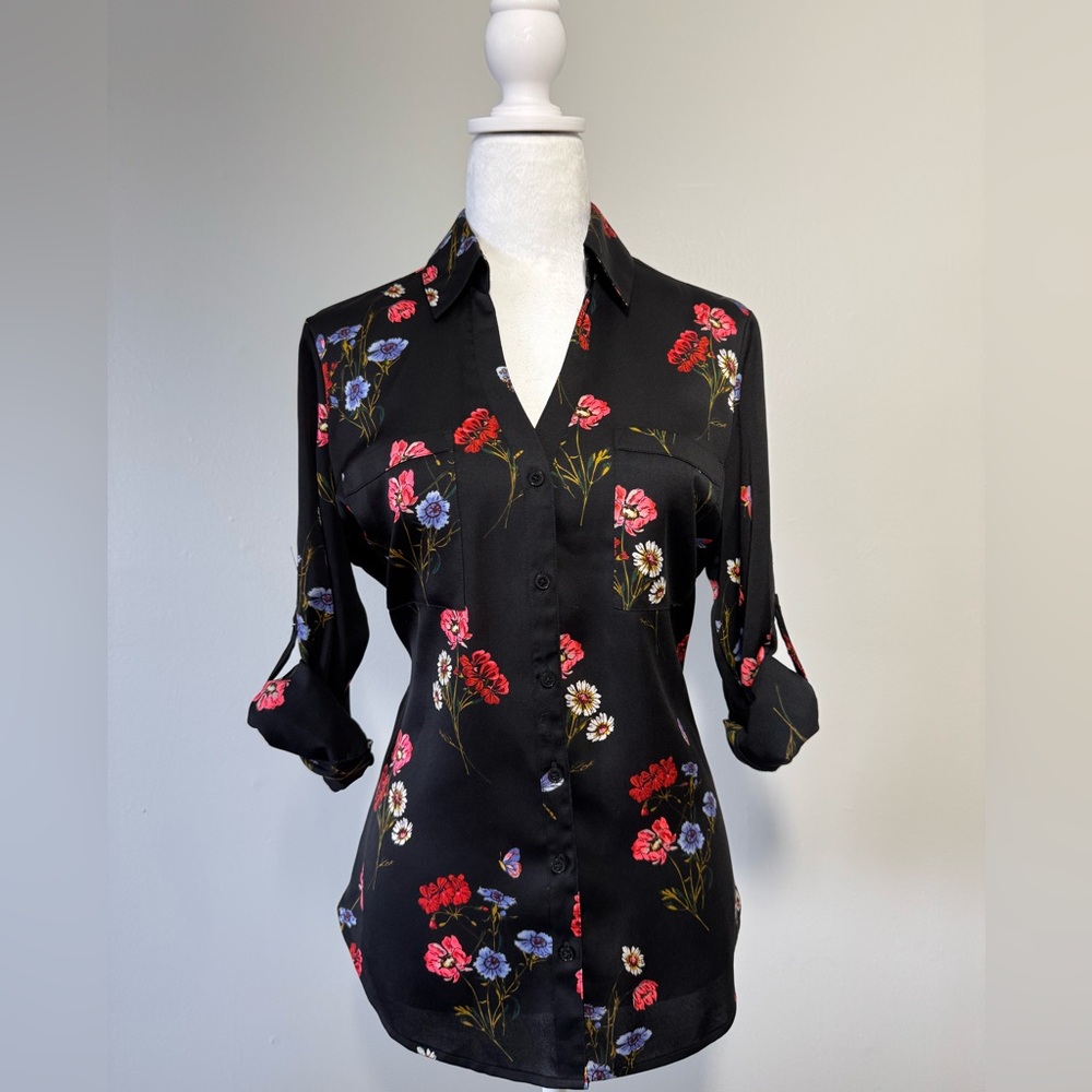 EXPRESS Convertible Portofino Blouse - MEDIUM, Black Floral